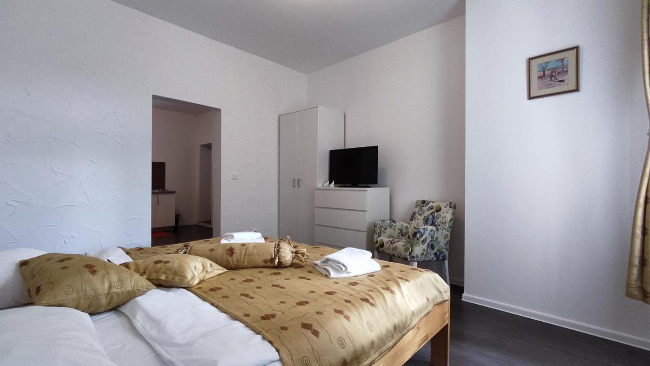 Apartments Protin Sokak Сараєво Екстер'єр фото